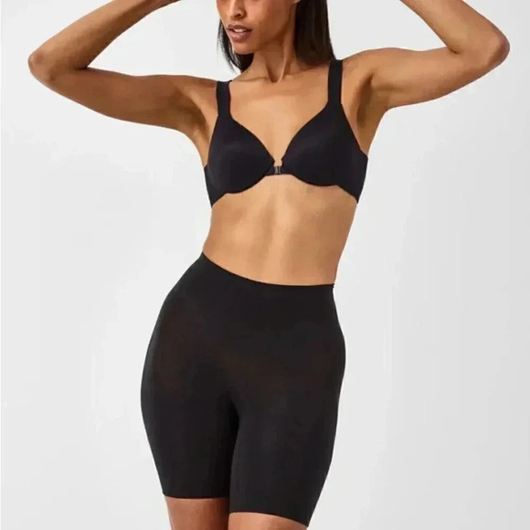 NWOT SPANX Seamless Power Sculpting Mid-Thigh Short S - Picture 1 of 5